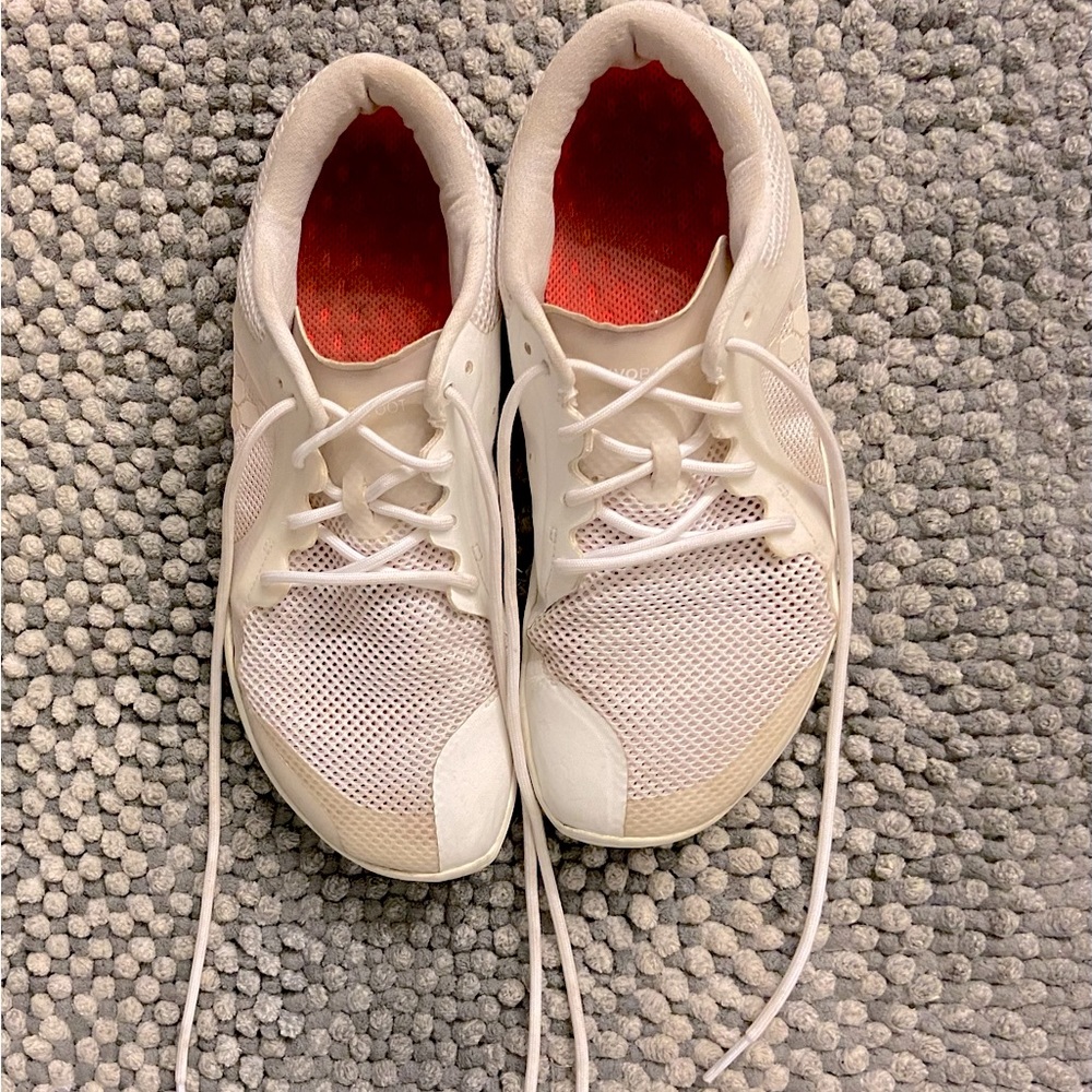 Vivobarefoot Primus Trail in size 39